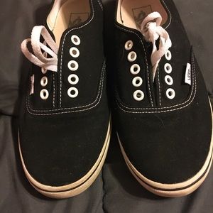 Women’s black vans